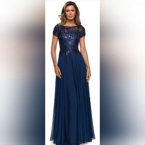 La Femme  27924 Sequined Embroidered Tulle A-Line Gown NWOT size 8 Blue